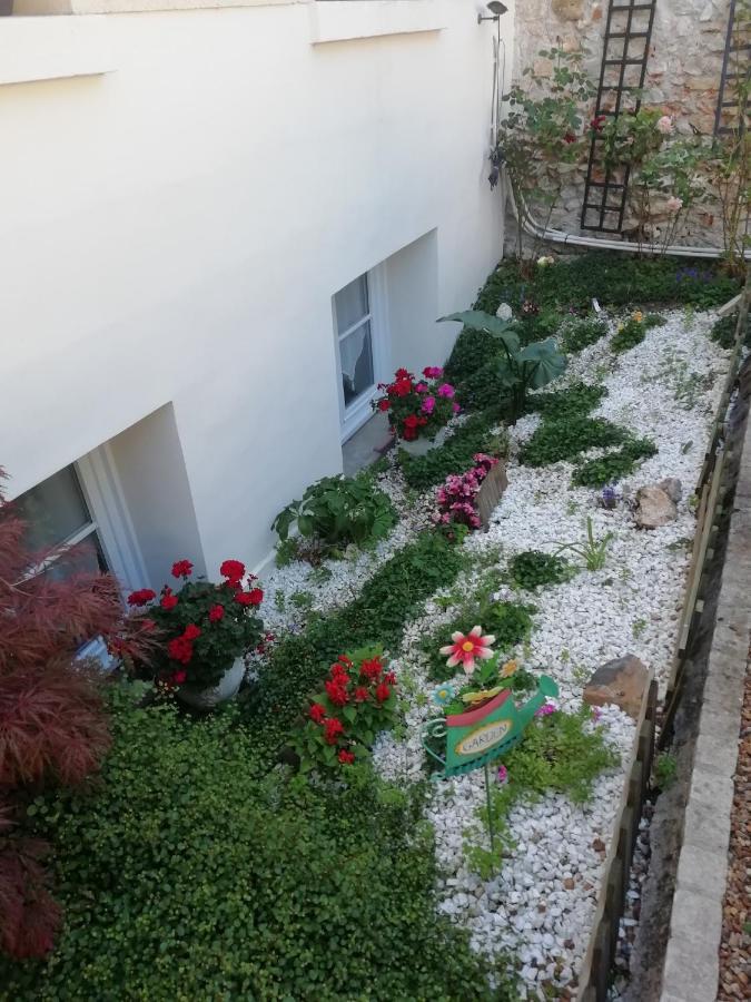 Hotel Du Manoir Тур Екстериор снимка
